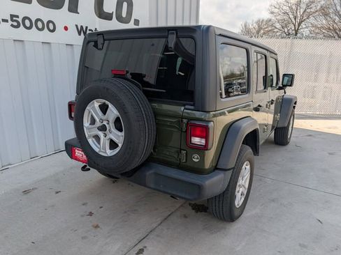 Used 2021 Jeep Wrangler Unlimited Sport AWD/4WD image 22
