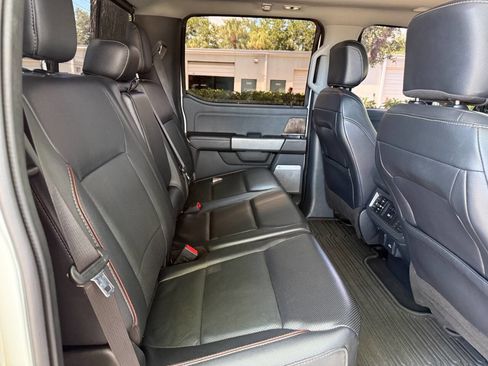Used 2023 Ford F250 Lariat w/ Lariat Ultimate Package AWD/4WD image 16