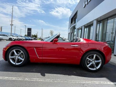 Used 2008 Saturn Sky Red Line RWD image 2
