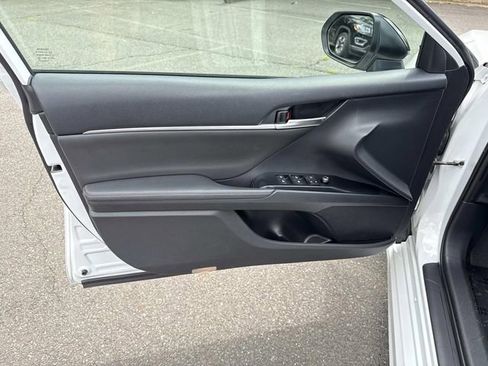 Used 2019 Toyota Camry XSE w/ Driver Assist Package FWD image 13