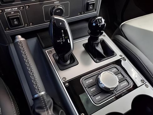 New 2025 INEOS Grenadier Fieldmaster Edition image 12