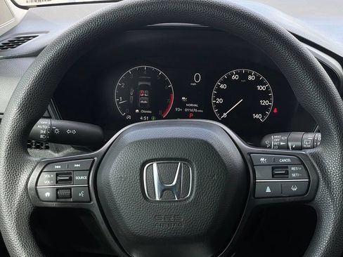 Certified 2025 Honda CR-V EX image 12