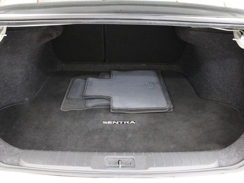 Used 2021 Nissan Sentra SV w/ Electronics Package FWD image 27