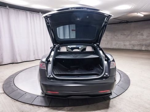 Used 2023 Tesla Model S Standard Range image 25