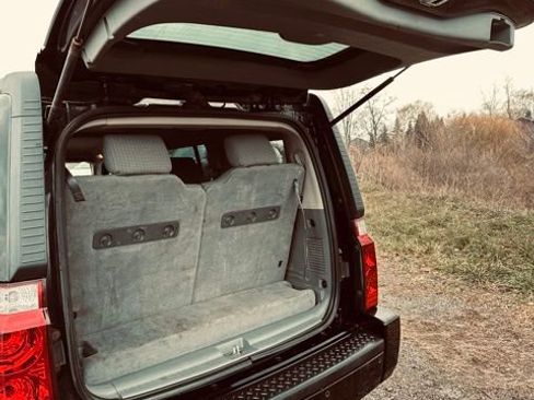 Used 2007 Jeep Commander Sport w/ Trailer Tow Group IV image 12