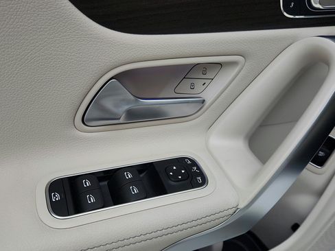 Used 2026 Mercedes-Benz CLA 250 image 30
