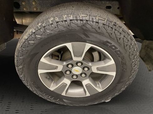 Used 2016 Chevrolet Colorado Z71 AWD/4WD image 38