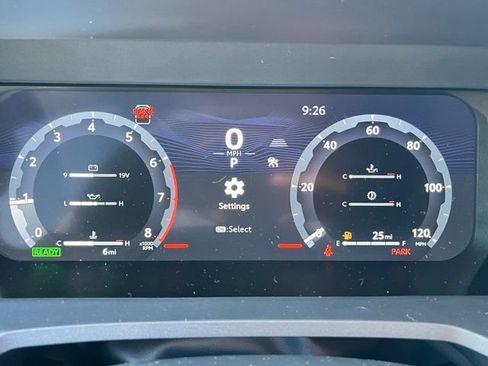 New 2025 Toyota 4Runner Limited AWD/4WD image 12