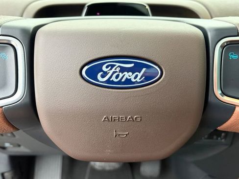 Used 2025 Ford Expedition Max King Ranch image 7