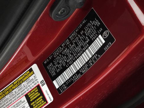Used 2022 Toyota Avalon Limited w/ Advanced Safety Package FWD image 32