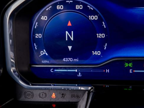 Used 2024 Chevrolet Silverado 2500 LTZ w/ LTZ Plus Package image 15