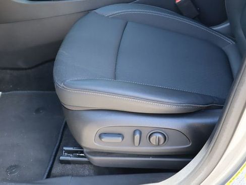 Used 2023 Buick Encore GX Select FWD image 14