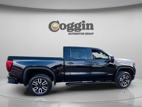 Certified 2024 GMC Sierra 1500 AT4 w/ AT4 Premium Package image 13