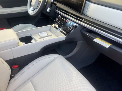 New 2026 Hyundai Santa Fe Calligraphy AWD/4WD image 13
