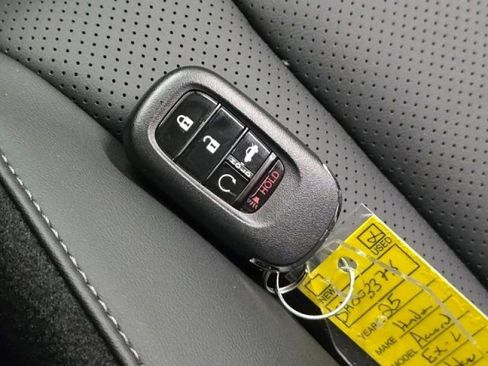 Used 2025 Honda Accord EX-L image 35