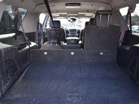 Used 2016 GMC Yukon XL SLT w/ Open Road Package image 24