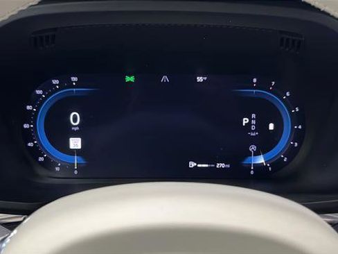 Used 2025 Volvo XC60 B5 Core w/ Protection Package Premier image 17