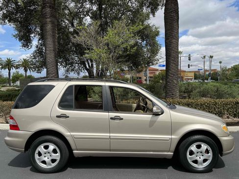 Used 2003 Mercedes-Benz ML 320 4MATIC image 13