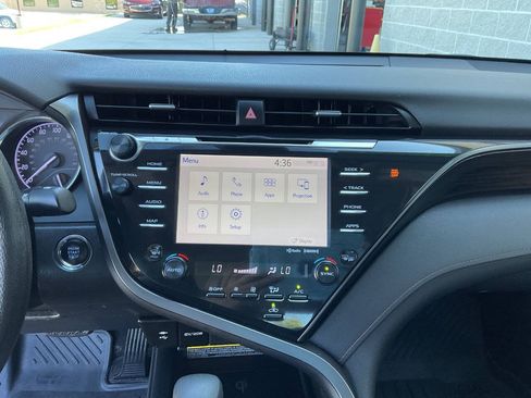 Used 2019 Toyota Camry LE w/ Audio Package FWD image 22
