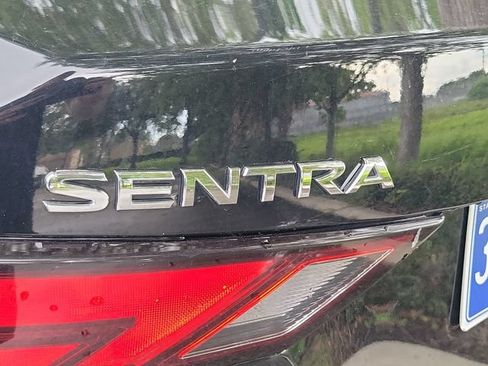 Used 2024 Nissan Sentra SV FWD image 4