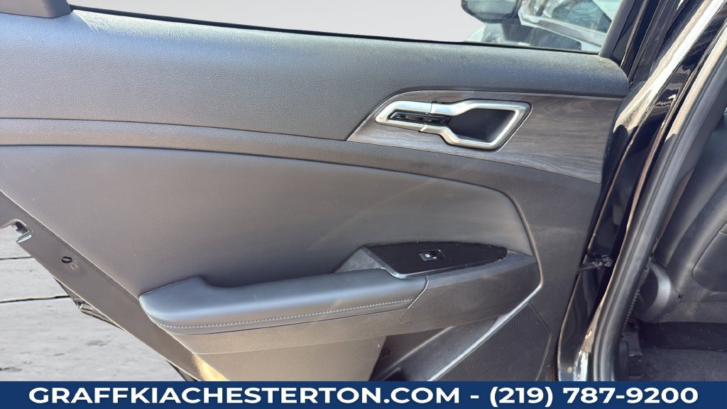 Used 2023 Kia Sportage X-Line w/ X-Line Premium Package AWD/4WD image 34