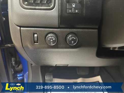 Used 2019 Chevrolet Colorado Z71 AWD/4WD image 15