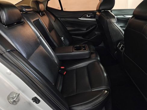 Used 2017 Nissan Maxima 3.5 SL FWD image 26