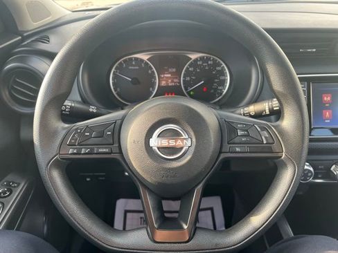 Used 2023 Nissan Kicks S w/ Interior Electronics Package FWD image 13