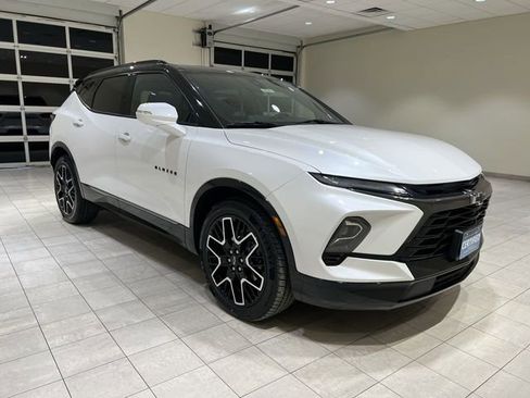 Used 2023 Chevrolet Blazer RS w/ Driver Confidence II Package AWD/4WD image 7