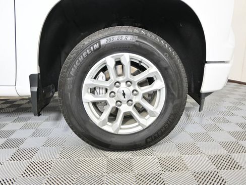 Used 2024 Chevrolet Silverado 1500 RST image 12