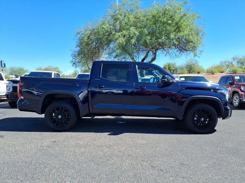 Used 2025 Toyota Tundra Limited image 4