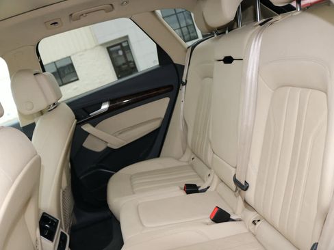 Used 2018 Audi Q5 2.0T Premium Plus w/ Premium Plus Package image 28