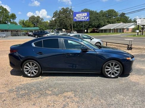 Used 2021 MAZDA MAZDA3 s FWD image 5