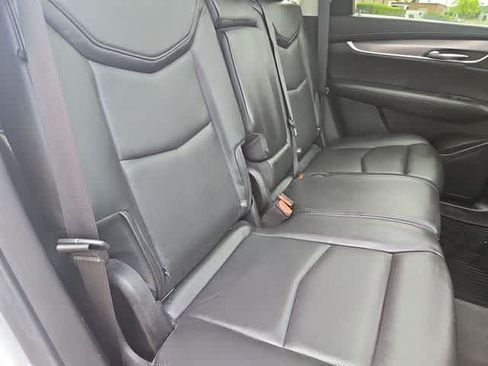 Used 2019 Cadillac XT5 Luxury AWD/4WD image 39