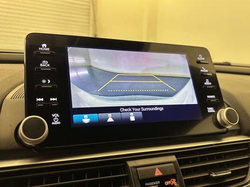 Used 2022 Honda Accord Sport image 26