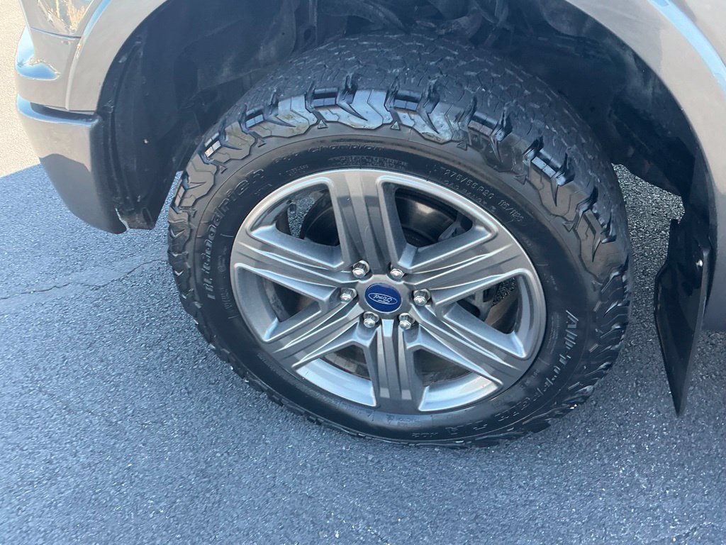 Used 2020 Ford F150 Lariat AWD/4WD image 12