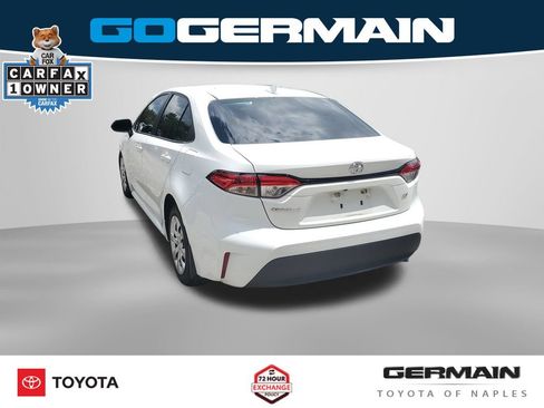 Used 2025 Toyota Corolla LE FWD image 11