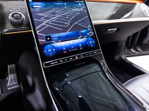 Used 2024 Mercedes-Benz S 63 AMG S w/ AMG Night Package image 41