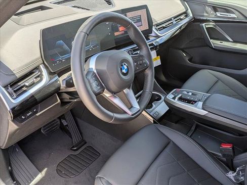 New 2026 BMW X1 xDrive28i AWD/4WD image 3
