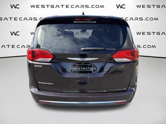 Used 2019 Chrysler Pacifica Touring-L w/ Advanced Safetytec Group FWD image 8