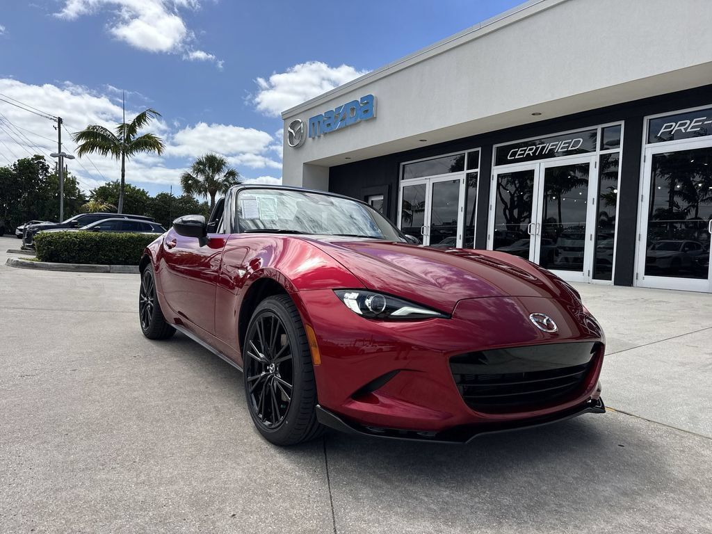 New 2026 MAZDA MX-5 Miata Club w/ Interior Package RWD image 30