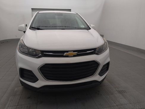Used 2019 Chevrolet Trax LS w/ Tint and Cruise Package FWD image 14