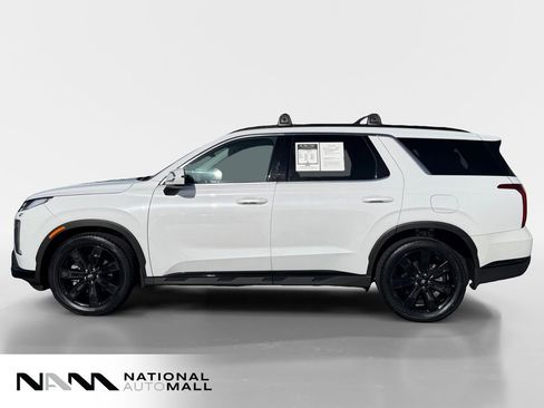 Used 2024 Hyundai Palisade XRT FWD image 2