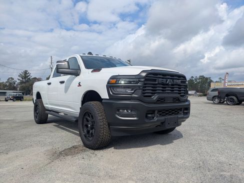 New 2025 RAM 2500 Tradesman AWD/4WD image 8
