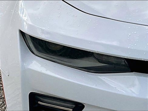 Used 2017 Chevrolet Camaro SS image 23