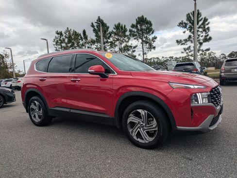 Used 2023 Hyundai Santa Fe SEL image 2