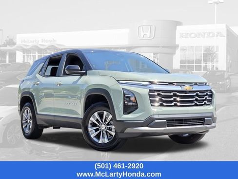 Used 2026 Chevrolet Equinox LT FWD image 21
