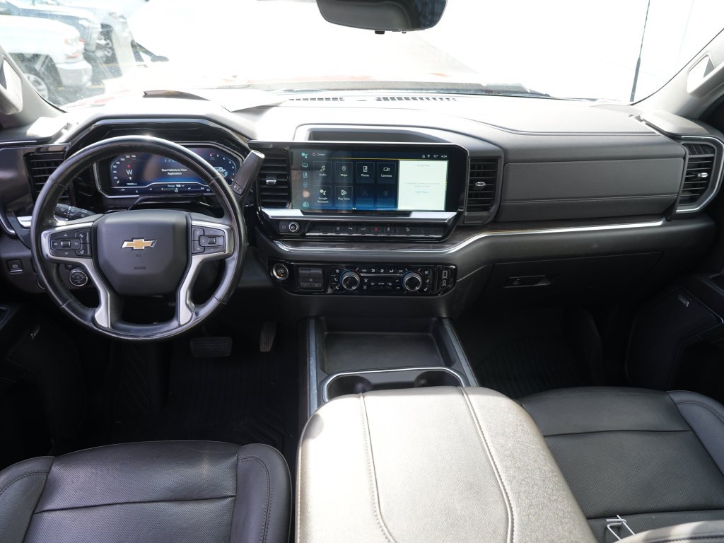 Certified 2024 Chevrolet Silverado 3500 LTZ w/ LTZ Premium Package AWD/4WD image 25
