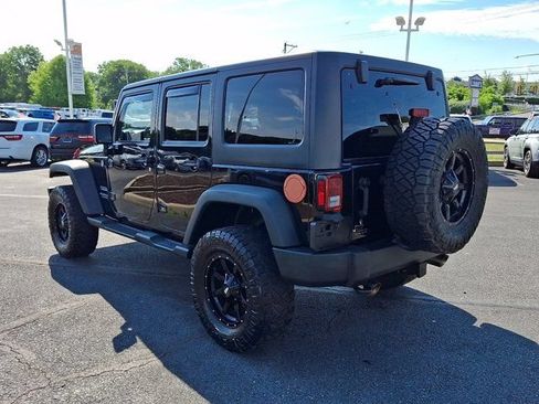 Used 2015 Jeep Wrangler Unlimited Sport w/ Quick Order Package 24S AWD/4WD image 4