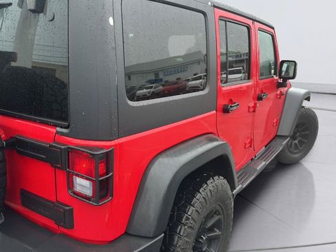 Used 2015 Jeep Wrangler Unlimited Sport w/ Quick Order Package 24S AWD/4WD image 2